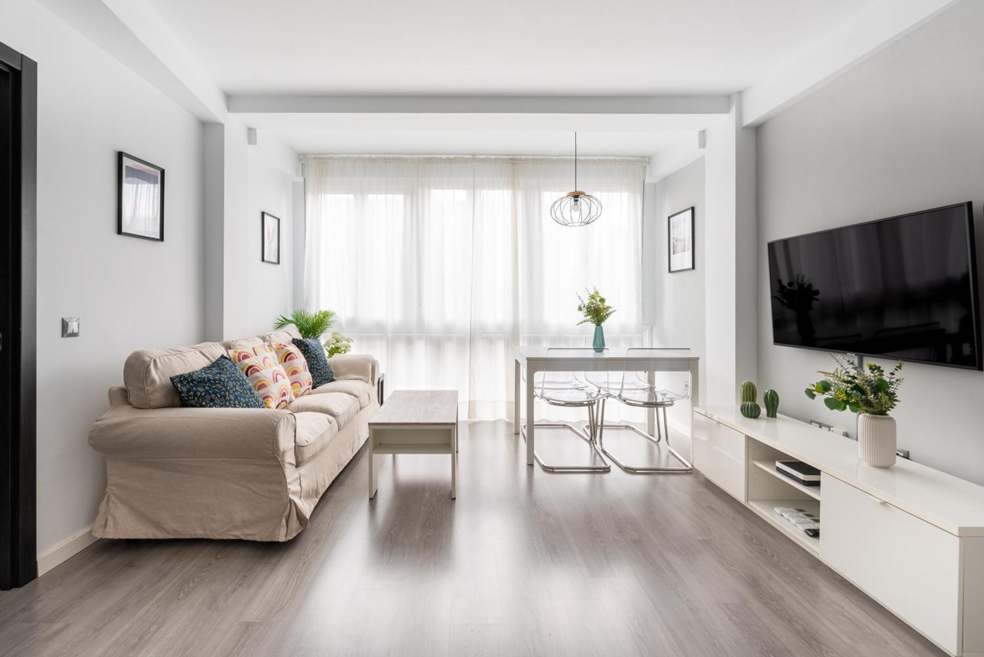 Wintowinrentals Bien Situado, Completo Y Acogedor Málaga Eksteriør bilde